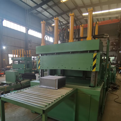 Automatische Golfvin die Machine voor de Tank van de Transformatorolie vormt