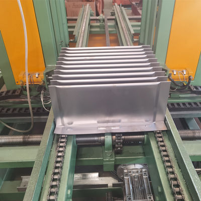 Automatische TIG-lassen van gegolfde vinnenvormende machine 3 - 4 vinnen/min
