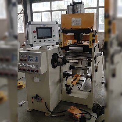 200 mm automatische folie wikkelmachine met kouddruk lassen voor de productie van transformator spoelen