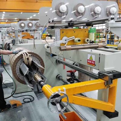 Zware 1000 mm automatische spoelwikkelmachine met precieze doorloop
