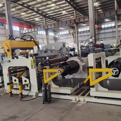 1400mm Folie Breedte Transformer Folie Winding Machine met 22kw Winding Power en koud lassen